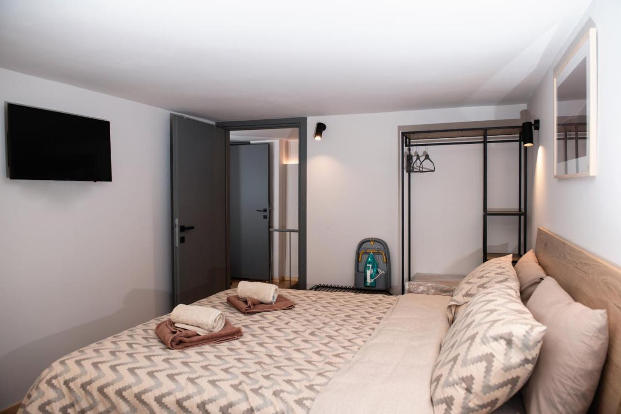 נאפפליו Aelia 110 Sq.M. Luxury Apartment מראה חיצוני תמונה