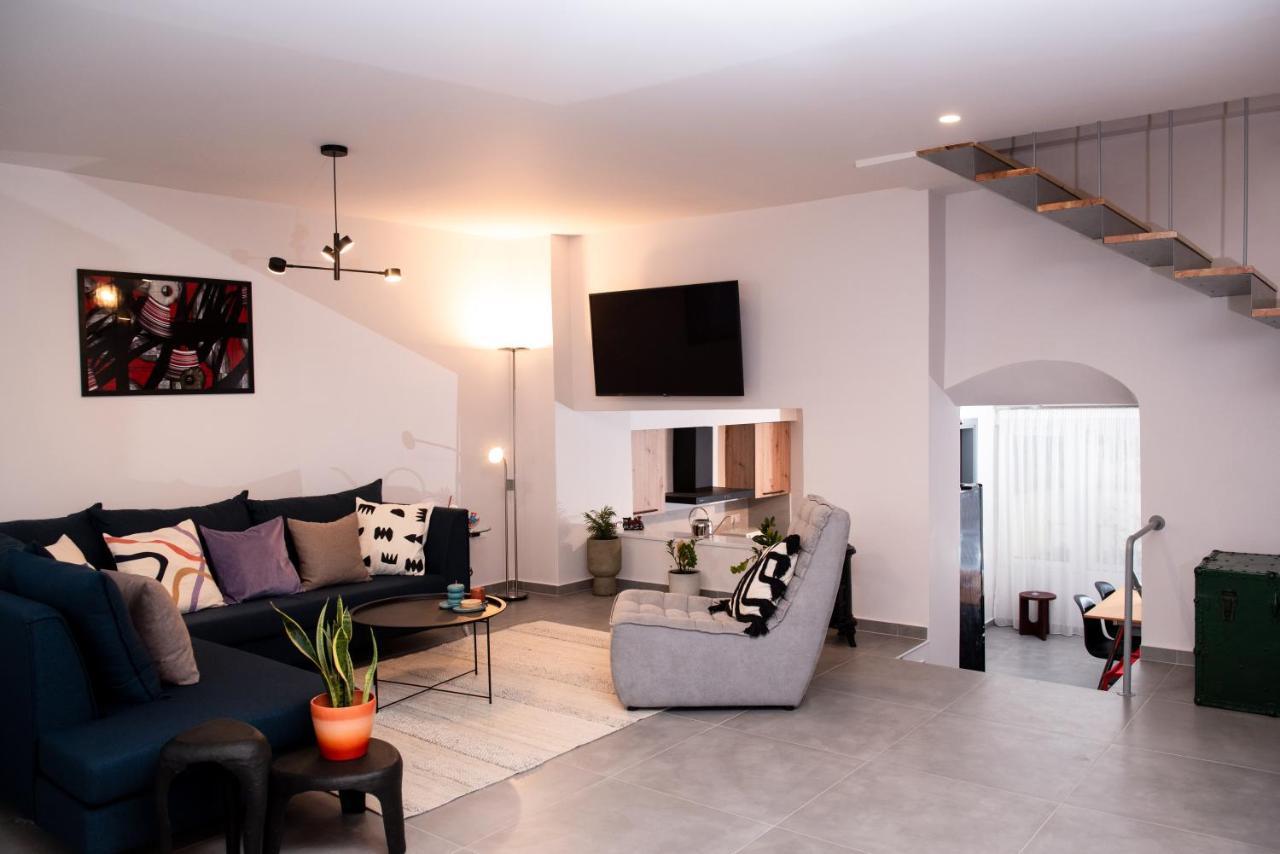 נאפפליו Aelia 110 Sq.M. Luxury Apartment מראה חיצוני תמונה